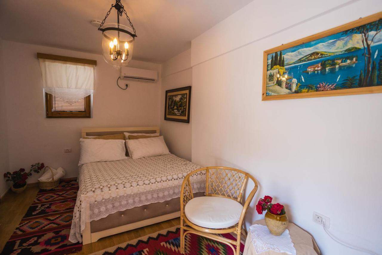 Villa Porta Qëparo Exteriér fotografie