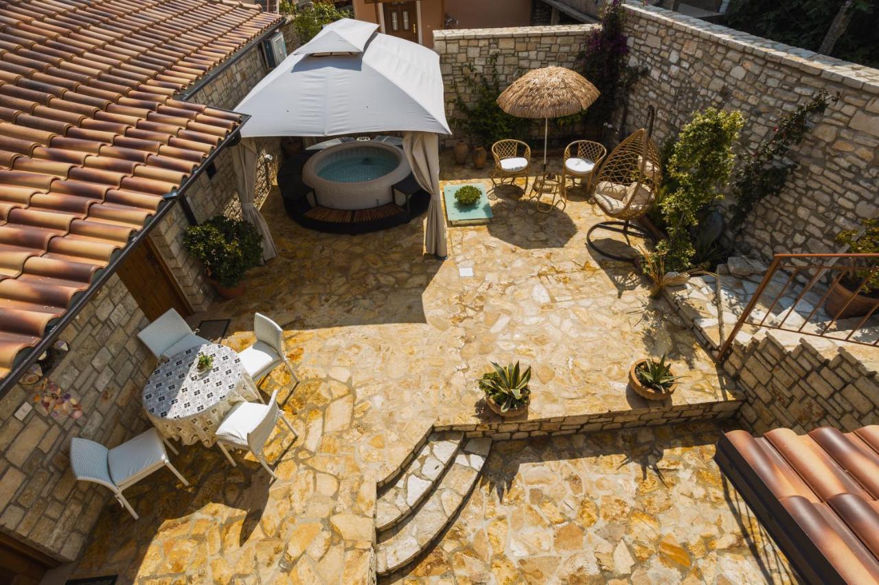 Villa Porta Qëparo Exteriér fotografie