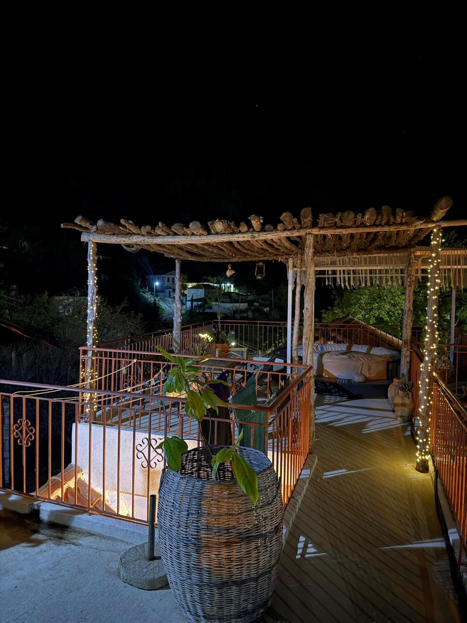 Villa Porta Qëparo Exteriér fotografie